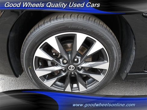 Used 2019 Nissan Sentra SR image 11