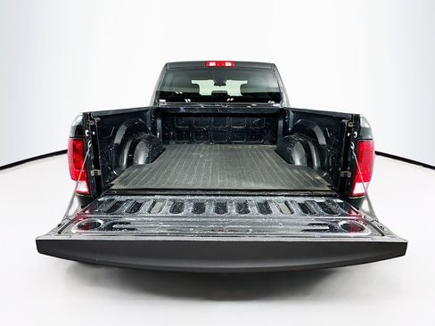 Used 2017 RAM 1500 Express w/ Express Value Package image 25