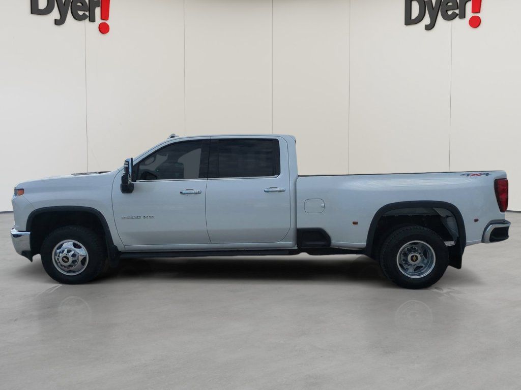 Used 2022 Chevrolet Silverado 3500 LTZ w/ LTZ Convenience Package AWD/4WD image 6