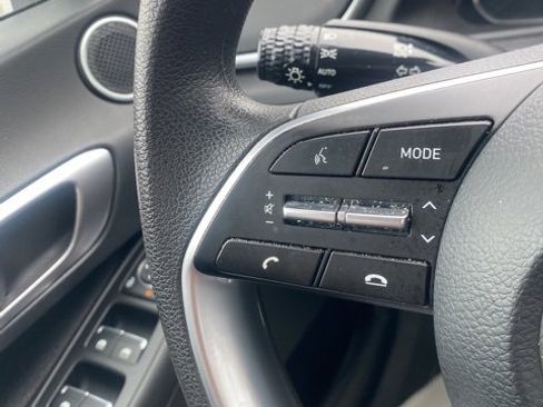 Used 2023 Hyundai Sonata SE image 5
