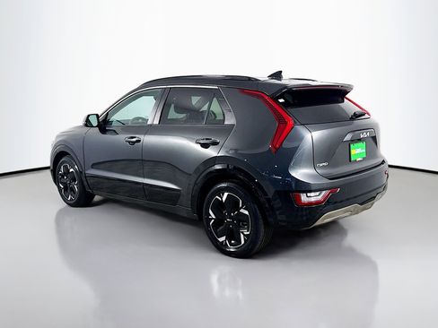 Used 2023 Kia Niro Wave w/ Wave Preserve Package image 7