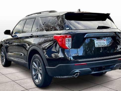 Used 2023 Ford Explorer XLT w/ Equipment Group 202A image 15