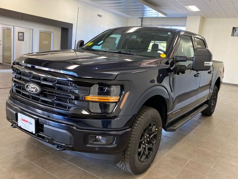 New 2025 Ford F150 XLT w/ Equipment Group 302A MID image 4