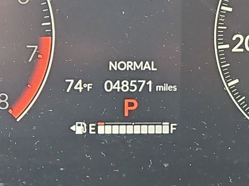 Used 2024 Honda HR-V LX image 27