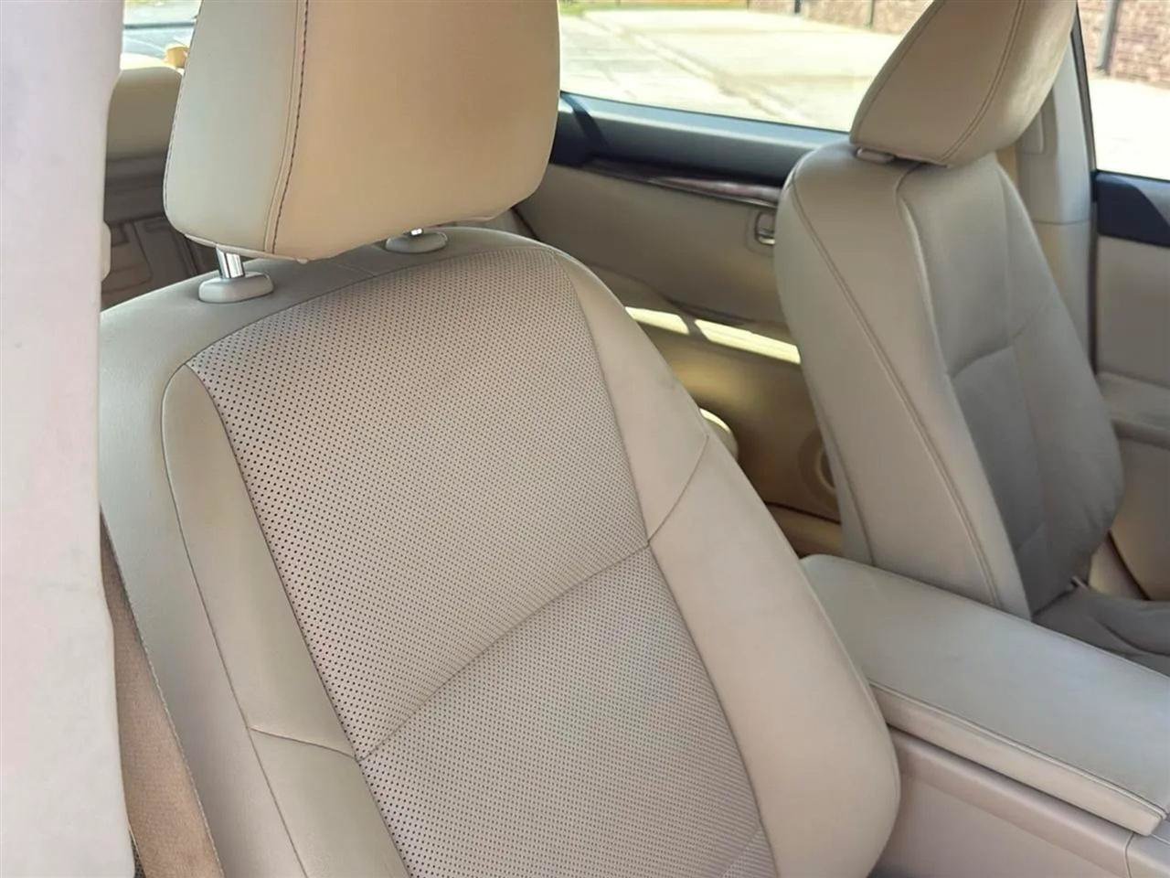 Used 2014 Lexus ES 350 w/ Premium Package FWD image 50