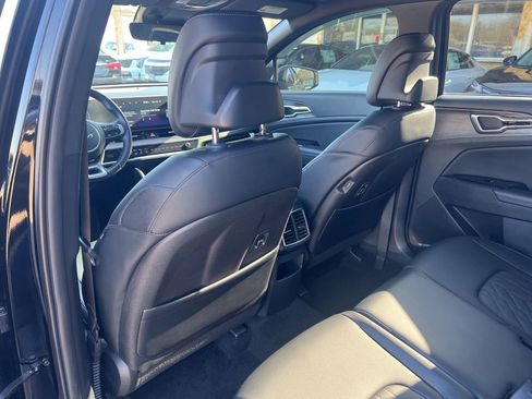 Certified 2023 Kia Sportage X-Line AWD/4WD image 9