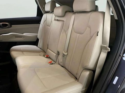 Used 2025 Kia Sorento S AWD/4WD image 64