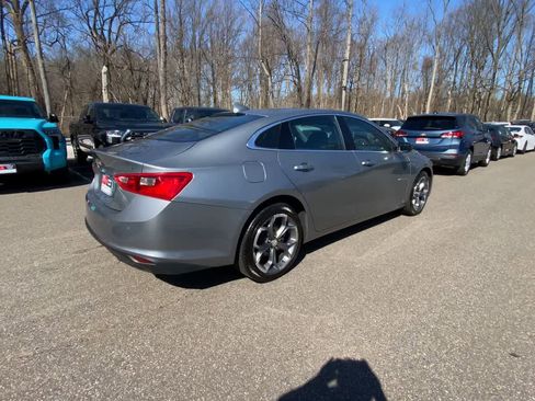 Used 2024 Chevrolet Malibu LT image 11