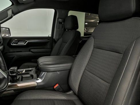 Used 2023 Chevrolet Silverado 1500 RST w/ Z71 Off-Road Package image 11