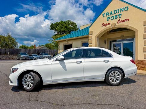 Used 2018 Mercedes-Benz E 300 image 28