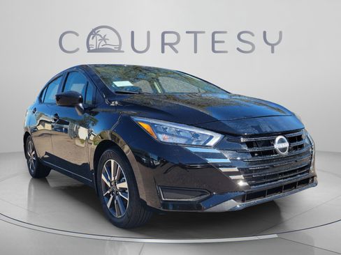 Certified 2025 Nissan Versa SV w/ Trunk Package FWD image 7