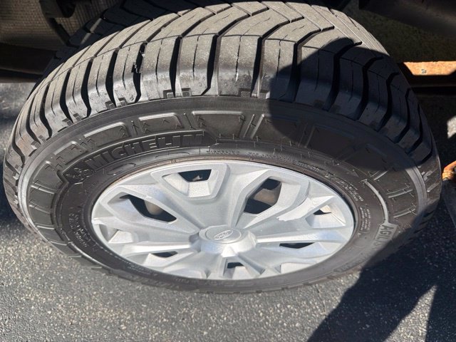 Used 2016 Ford Transit 250 130 Low Roof w/ Exterior Upgrade Package RWD image 12