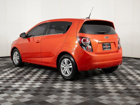 Used 2012 Chevrolet Sonic LT image 4