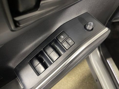 Certified 2024 Toyota Highlander LE image 16