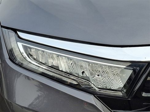 Used 2023 Honda Odyssey EX-L image 9