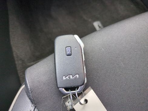 Certified 2022 Kia Forte GT-Line FWD image 36