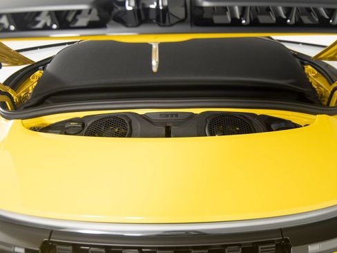 Certified 2026 Porsche 911 Carrera 4 GTS AWD/4WD image 65