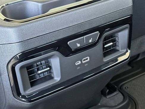 New 2026 GMC Sierra 3500 AT4 w/ AT4 Premium Plus Package AWD/4WD image 14