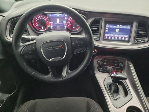 Used 2023 Dodge Challenger SXT RWD image 22
