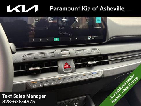 New 2026 Kia K4 LXS image 12