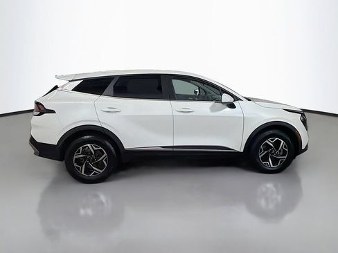 Used 2023 Kia Sportage LX AWD/4WD image 10