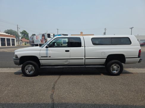 Used 1997 Dodge Ram 2500 Truck 4x4 Club Cab image 5
