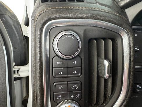 Used 2019 GMC Sierra 1500 AT4 w/ AT4 Premium Package AWD/4WD image 21