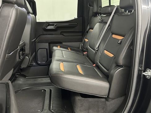 Used 2022 GMC Sierra 1500 AT4 w/ AT4 Premium Package image 33