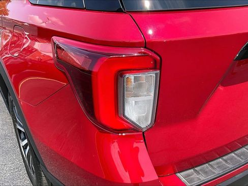 Used 2020 Ford Explorer ST w/ ST Street Pack AWD/4WD image 30