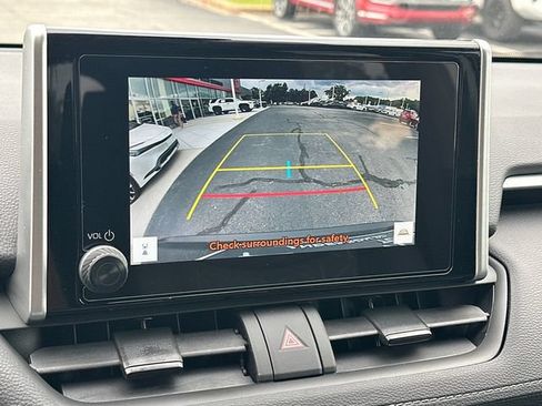 Used 2025 Toyota RAV4 XLE w/ Convenience Package FWD image 25