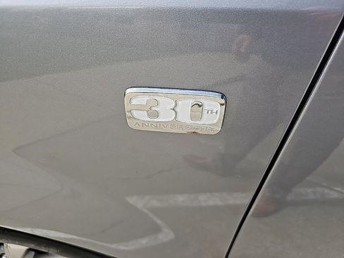 Used 2014 Chrysler Town & Country Touring-L image 46