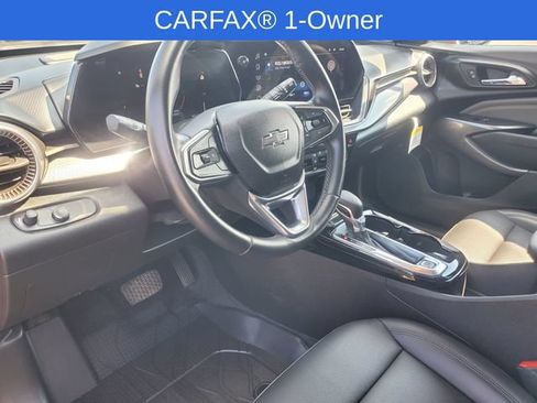 Certified 2024 Chevrolet Trax ACTIV FWD image 19