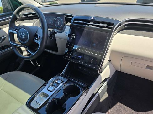 Used 2024 Hyundai Tucson Limited AWD/4WD image 17