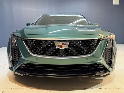 Used 2025 Cadillac CT5 Premium Luxury RWD image 6