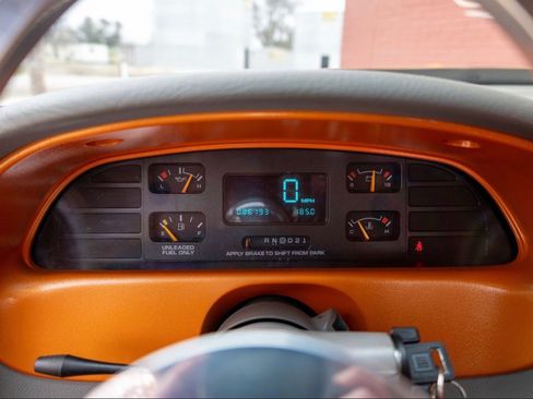 Used 1995 Chevrolet Impala SS RWD image 4