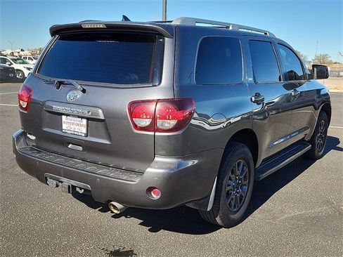 Used 2019 Toyota Sequoia SR5 image 4