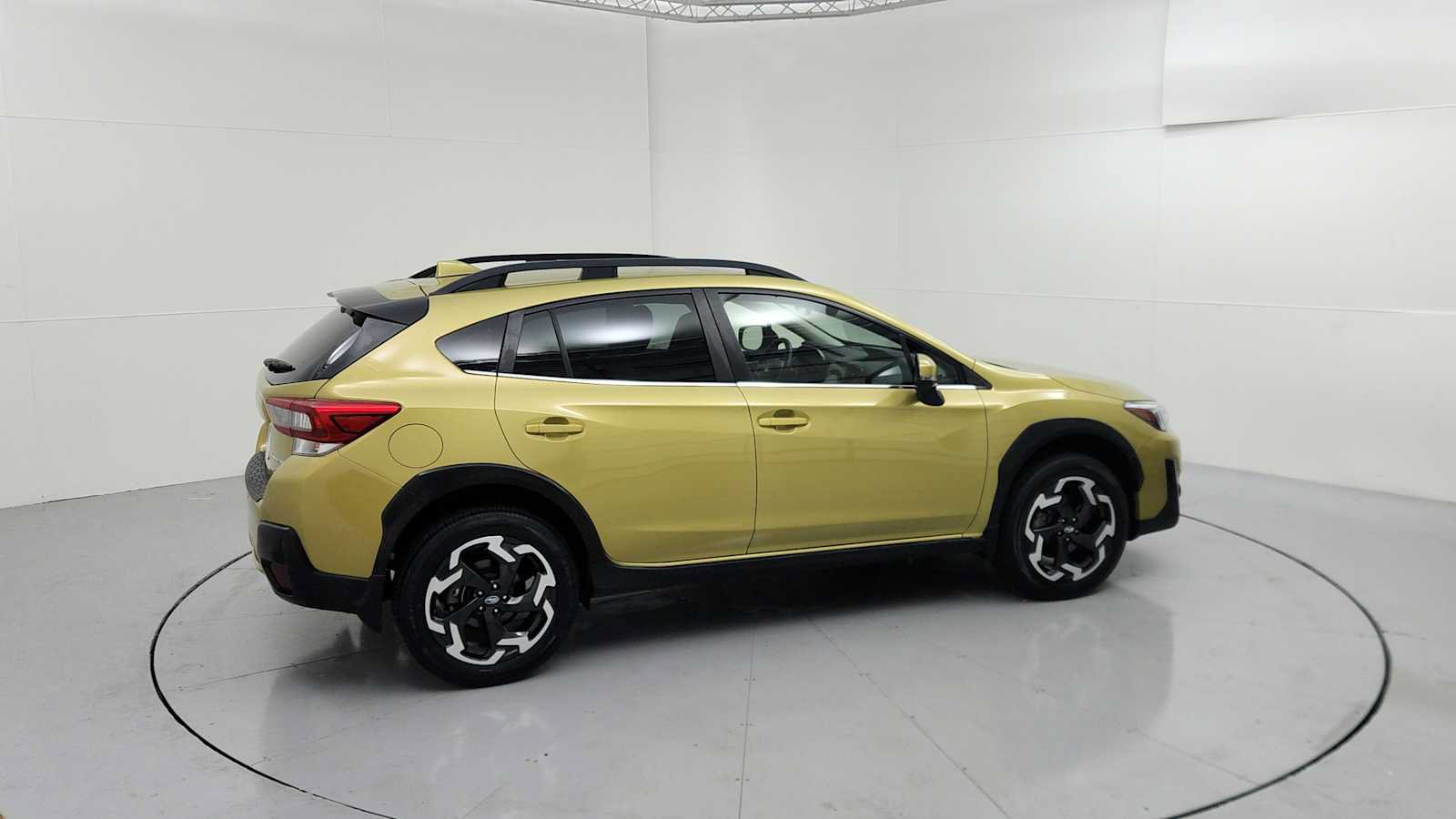 Used 2021 Subaru Crosstrek 2.5i Limited w/ Moonroof Package 2 AWD/4WD image 11