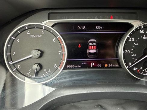 Used 2024 Nissan Rogue SV AWD/4WD image 27