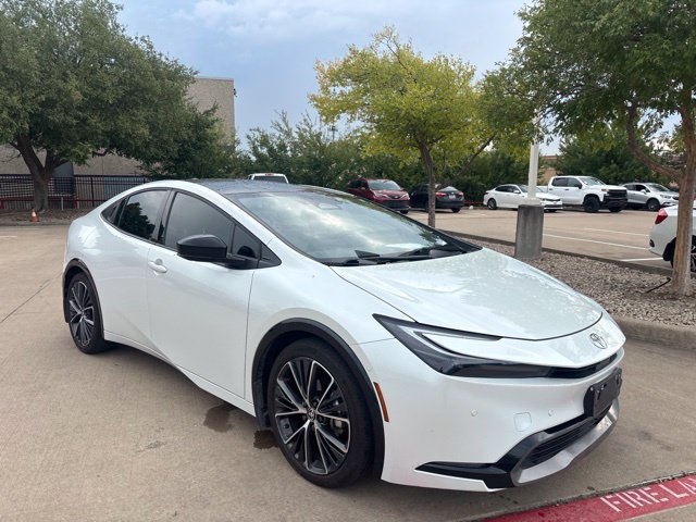 Used 2024 Toyota Prius Limited w/ Limited Premium Package FWD image 3