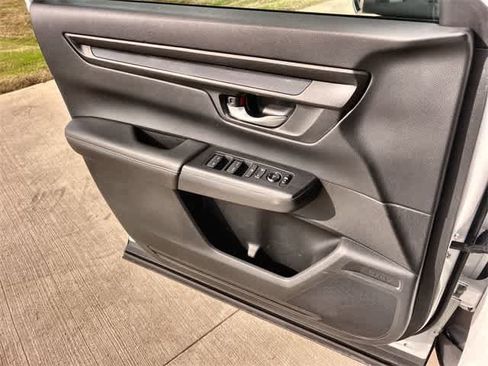 Certified 2023 Honda CR-V Sport image 30