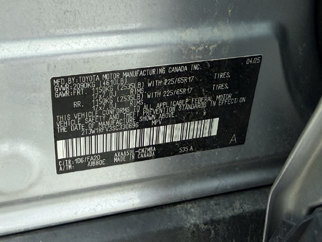 Used 2025 Toyota RAV4 XLE FWD image 34
