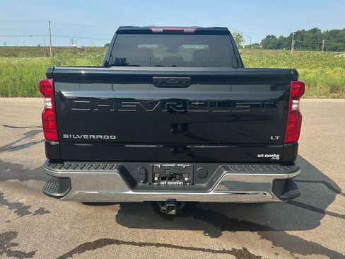 Used 2023 Chevrolet Silverado 1500 LT AWD/4WD image 4