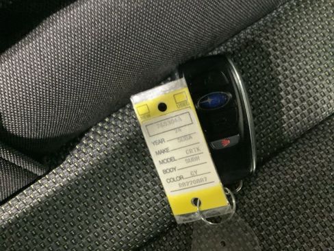 Used 2024 Subaru Crosstrek 2.0i Premium image 24