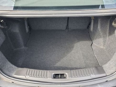 Used 2015 Ford Fiesta SE FWD image 25