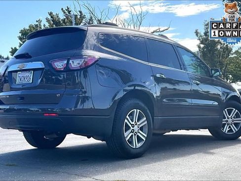 Used 2017 Chevrolet Traverse LT AWD/4WD image 13