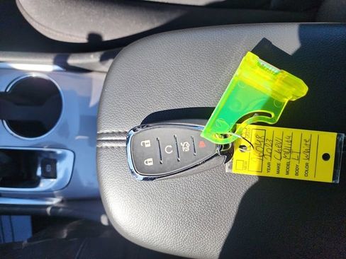 Used 2023 Chevrolet Malibu LT w/ Sport Edition image 30