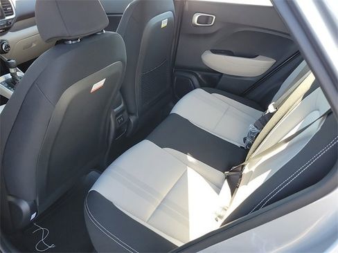 New 2026 Hyundai Venue SEL image 21