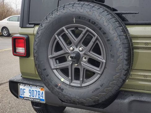 New 2026 Jeep Wrangler Unlimited Sport AWD/4WD image 8