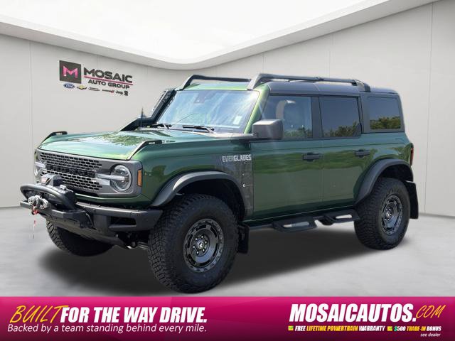 Used 2024 Ford Bronco Everglades AWD/4WD image 3