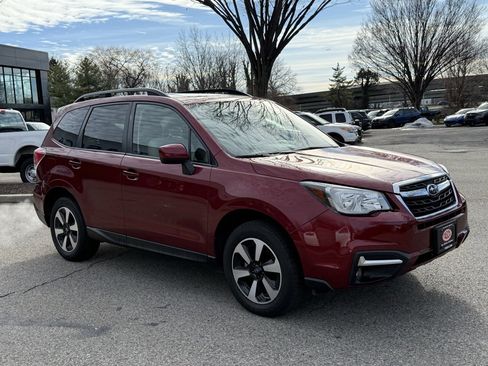 Used 2018 Subaru Forester 2.5i Premium image 4